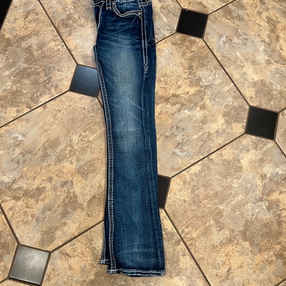 Womens Rock Revival Jeans - Picture 4 of 4